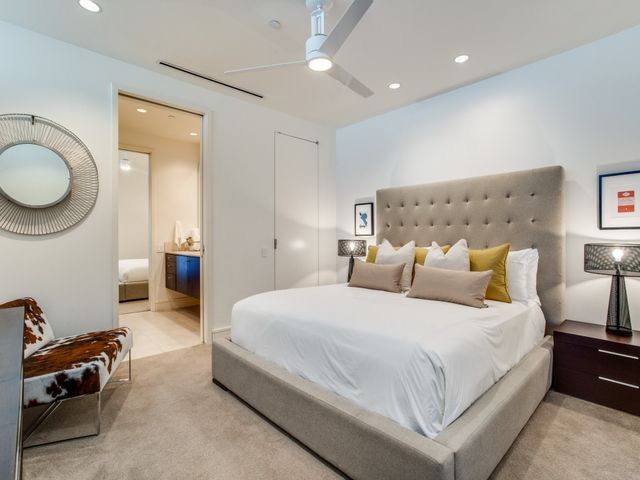 2408 Victory Park Lane 737, Dallas, TX 75219