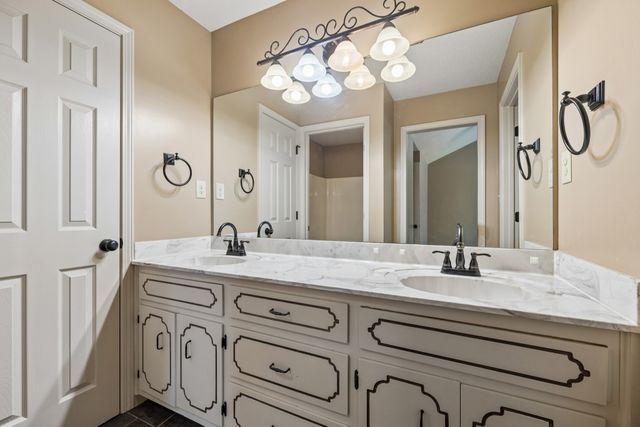 3723 Lavender Ct, Clarksville, TN 37042