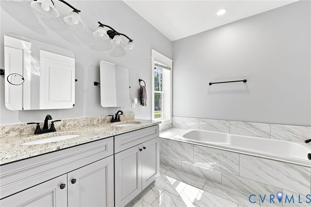 4774 Bell Rd, Powhatan, VA 23139