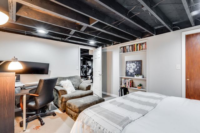 1968 N Sheridan St, Wichita, KS 67203