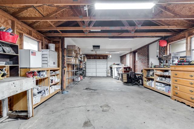 1968 N Sheridan St, Wichita, KS 67203