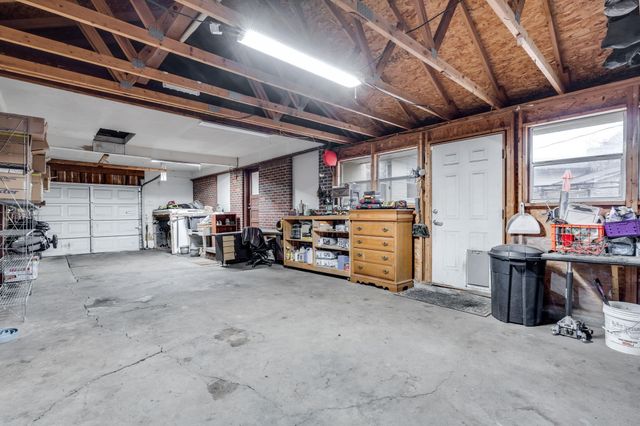 1968 N Sheridan St, Wichita, KS 67203