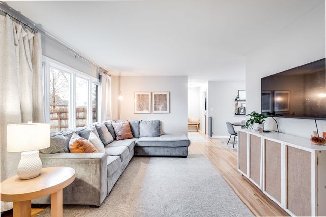 1968 N Sheridan St, Wichita, KS 67203