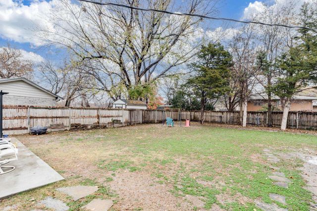 1968 N Sheridan St, Wichita, KS 67203