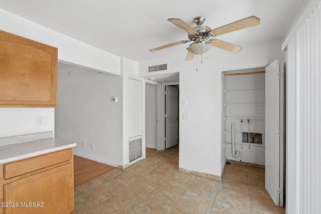 2950 N Alvernon Way Apt 3102, Tucson, AZ 85712