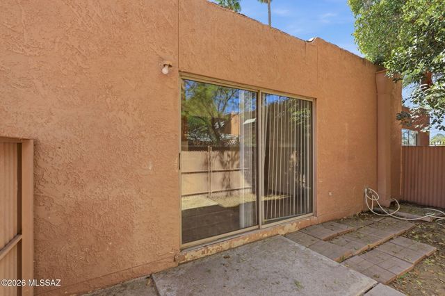 2950 N Alvernon Way Apt 3102, Tucson, AZ 85712