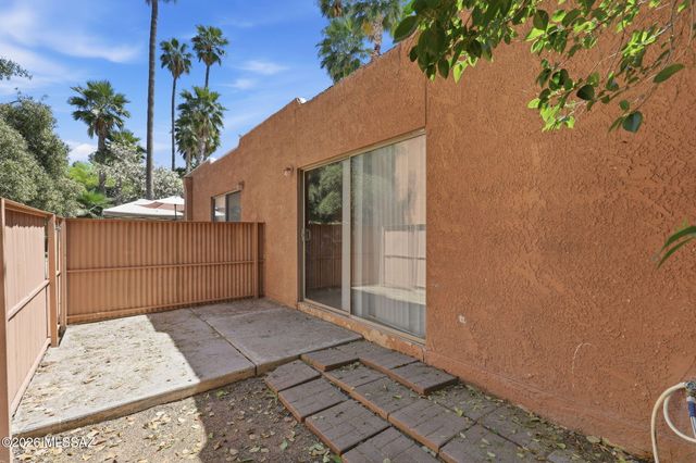 2950 N Alvernon Way Apt 3102, Tucson, AZ 85712