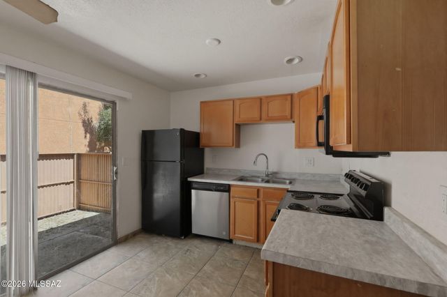 2950 N Alvernon Way Apt 3102, Tucson, AZ 85712