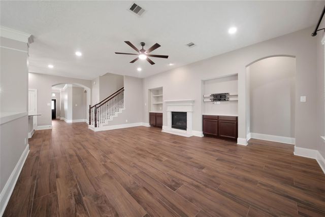 1215 Jake Springs Court, Spring, TX 77386