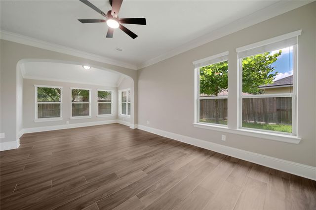 1215 Jake Springs Court, Spring, TX 77386