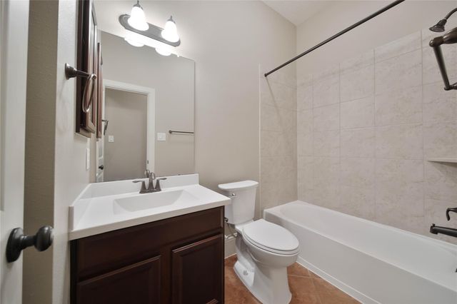 1215 Jake Springs Court, Spring, TX 77386