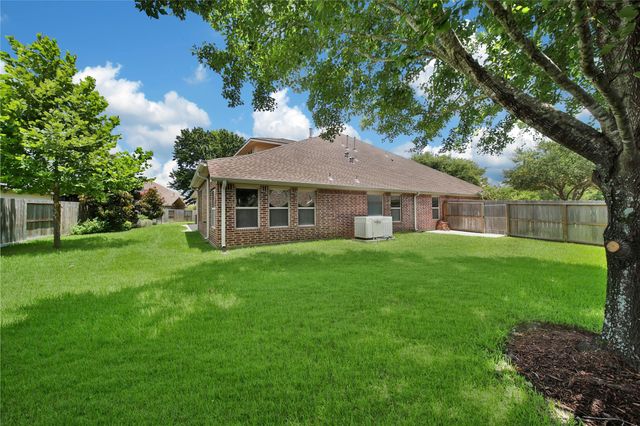 1215 Jake Springs Court, Spring, TX 77386