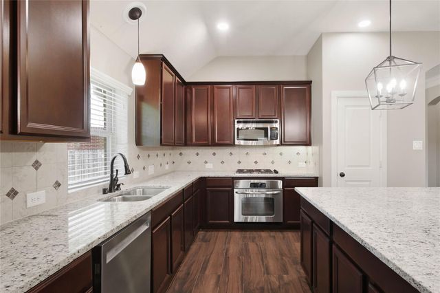 1215 Jake Springs Court, Spring, TX 77386