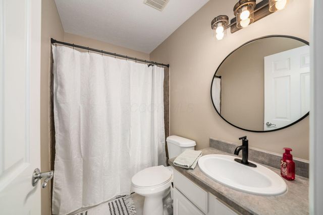 5857 Walterway Drive, Hilliard, OH 43026