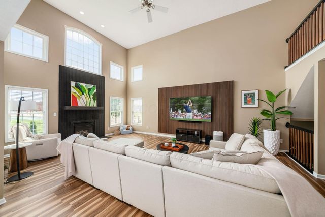 5857 Walterway Drive, Hilliard, OH 43026