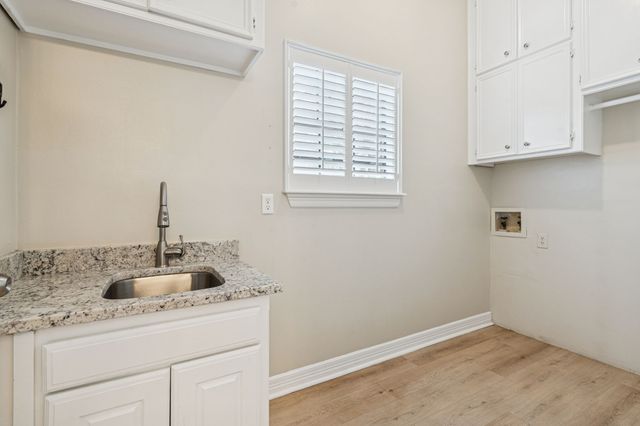 741 Remuda Drive, Fort Worth, TX 76108