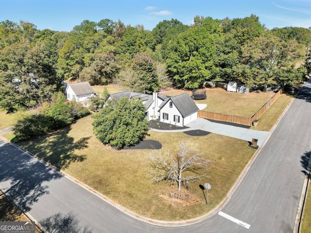 250 Oakforest Drive, Mcdonough, GA 30253