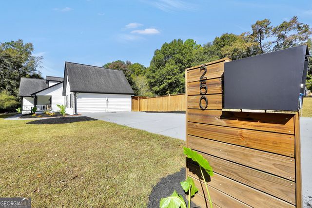 250 Oakforest Drive, Mcdonough, GA 30253