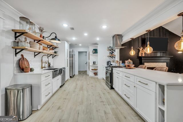 250 Oakforest Drive, Mcdonough, GA 30253