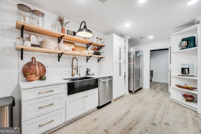 250 Oakforest Drive, Mcdonough, GA 30253