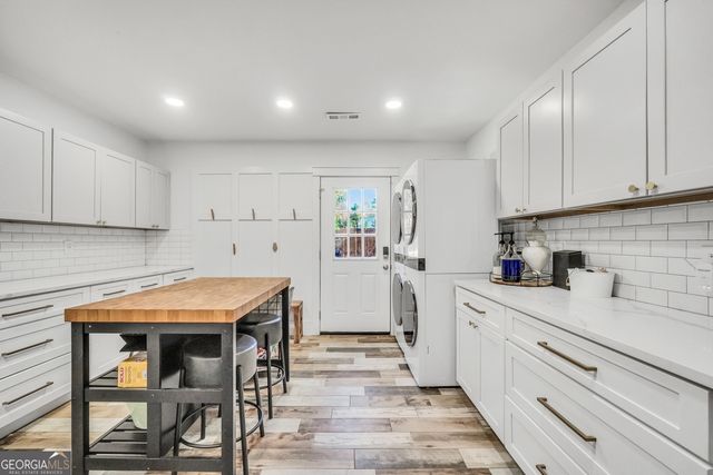 250 Oakforest Drive, Mcdonough, GA 30253