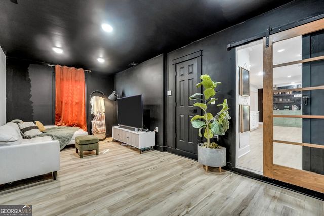 250 Oakforest Drive, Mcdonough, GA 30253