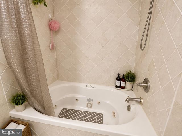 343 TAVISTOCK, Cherry Hill, NJ 08034
