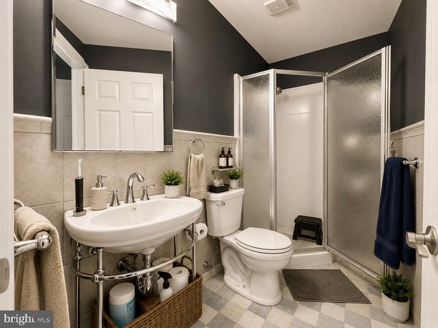 343 TAVISTOCK, Cherry Hill, NJ 08034