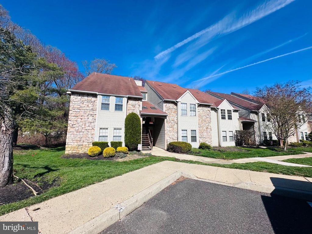 343 TAVISTOCK, Cherry Hill, NJ 08034