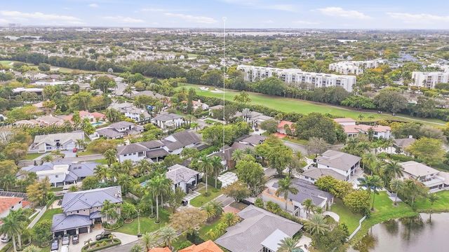 9467 NW 54th Doral Cir Ln, Doral, FL 33178