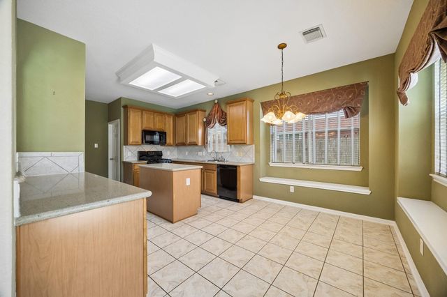 2843 Five Oaks Drive, Missouri City, TX 77459