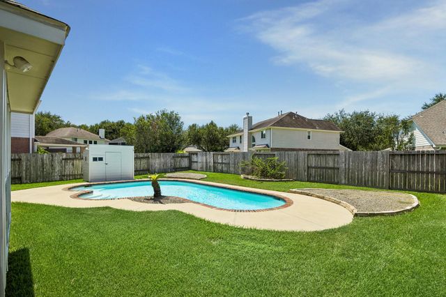 2843 Five Oaks Drive, Missouri City, TX 77459