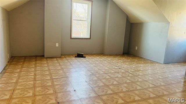3664 Osceola Street, St Louis, MO 63116