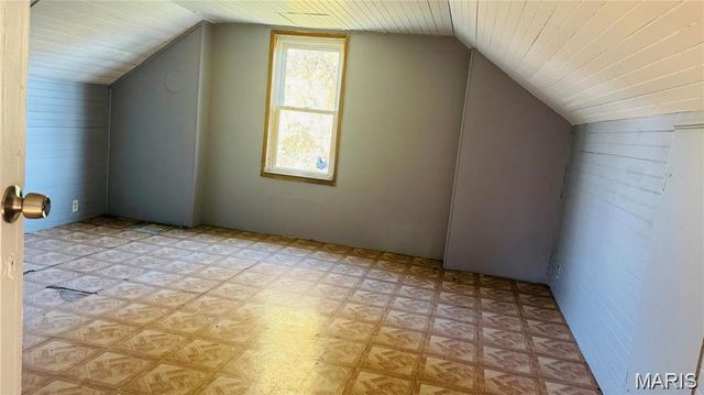 3664 Osceola Street, St Louis, MO 63116