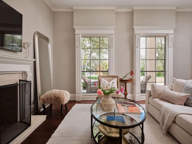 3613 Pinnacle RD, Austin, TX 78746