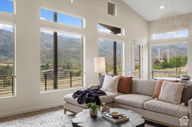 2135 E 6825 N, Eden, UT 84310