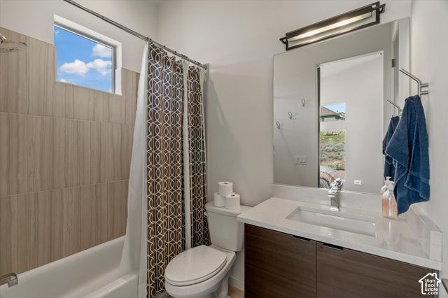 2135 E 6825 N, Eden, UT 84310