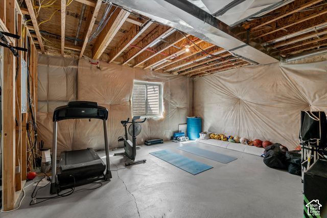 2135 E 6825 N, Eden, UT 84310