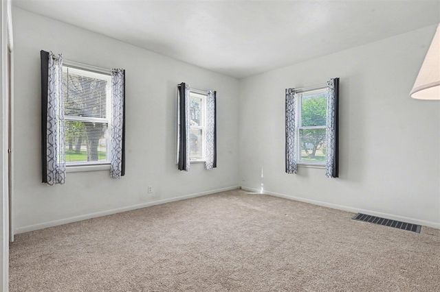 703 Elm Street, Paw Paw, MI 49079