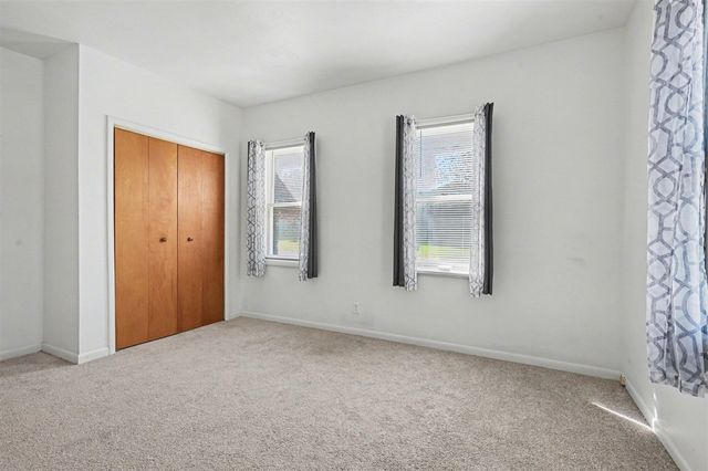 703 Elm Street, Paw Paw, MI 49079