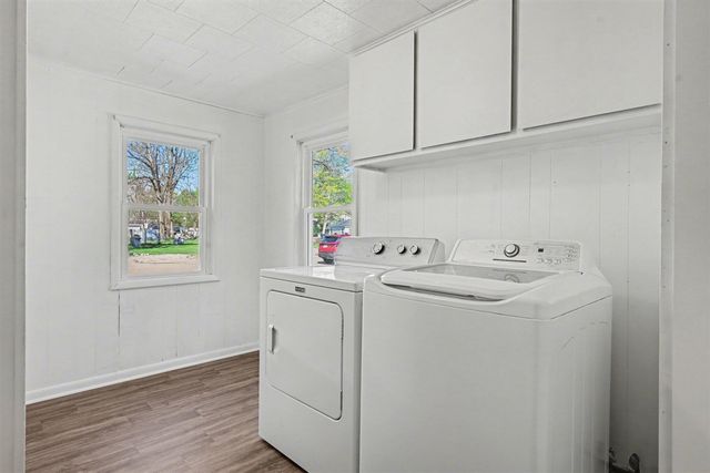703 Elm Street, Paw Paw, MI 49079