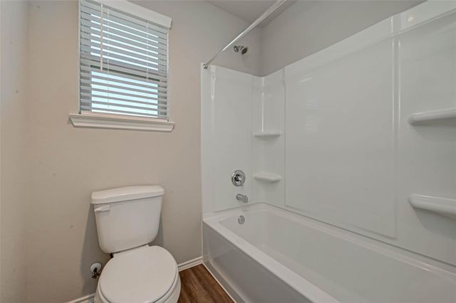 214 Cumberland Forest Drive, Magnolia, TX 77354