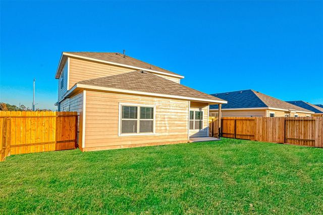 214 Cumberland Forest Drive, Magnolia, TX 77354