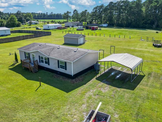 1357 Tarton Dr., Loris, SC 29569