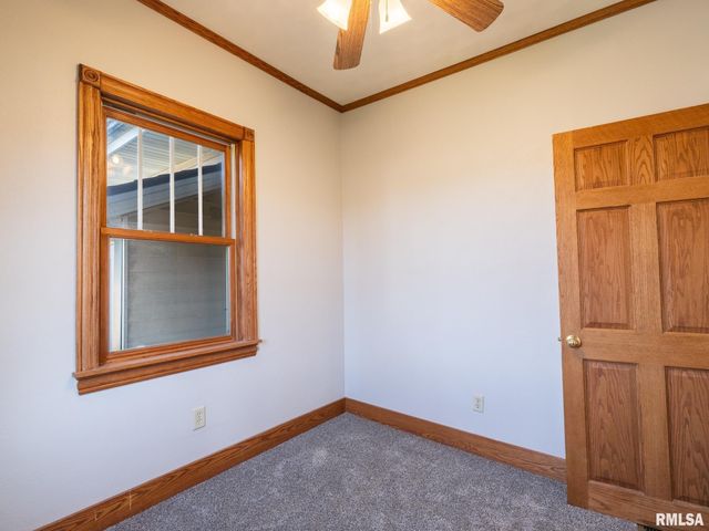 4236 N PROSPECT Road, Peoria, IL 61614