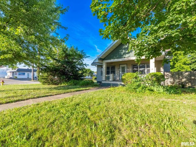 4236 N PROSPECT Road, Peoria, IL 61614