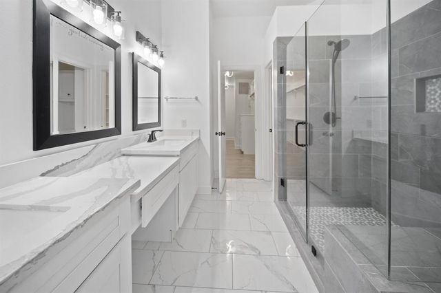 7650 Springhill Street 403, Houston, TX 77021