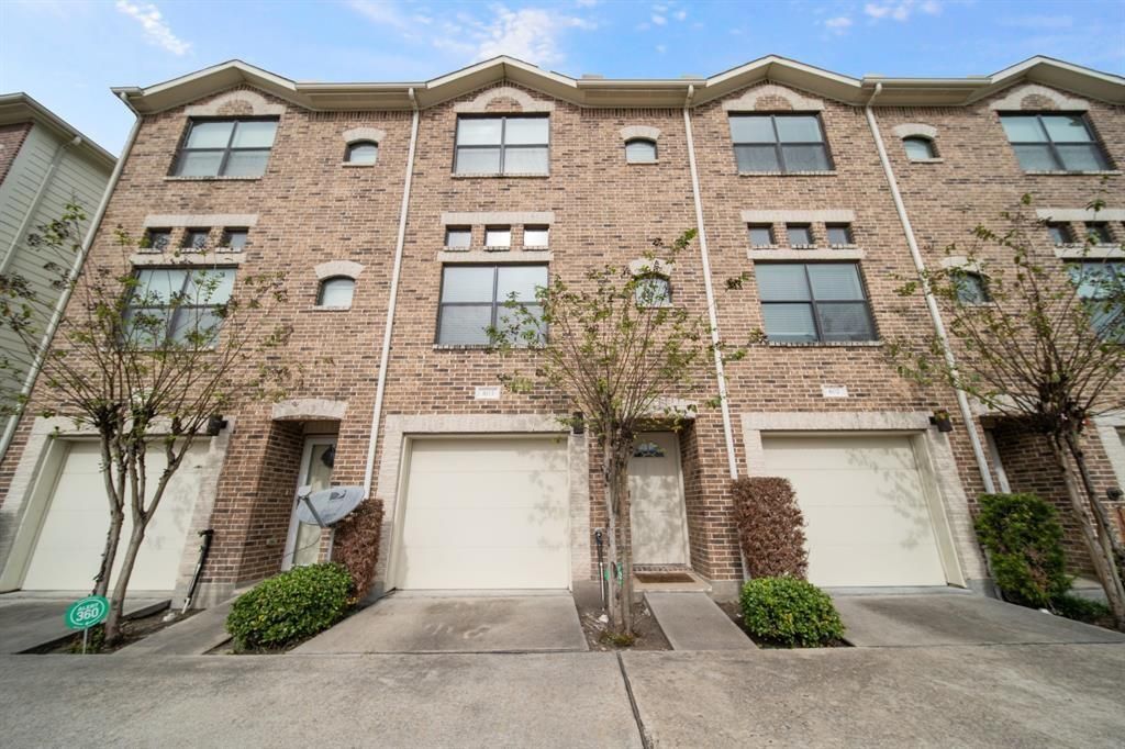7650 Springhill Street 403, Houston, TX 77021