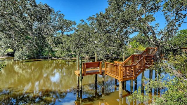 3930 ELYSIAN WOODS LANE, Sarasota, FL 34231
