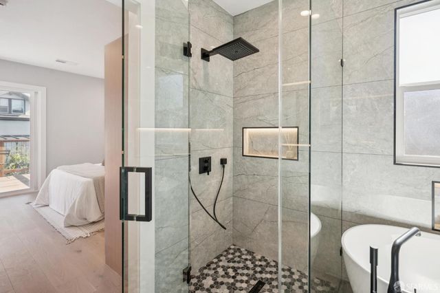 24 Lawrence Avenue, San Francisco, CA 94112